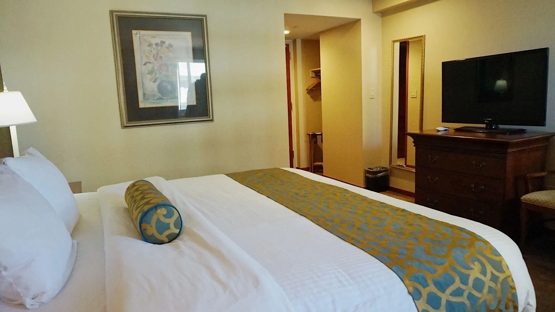 Best Western Queens Court New York 3*,