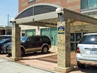Best Western Queens Court New York Hotel