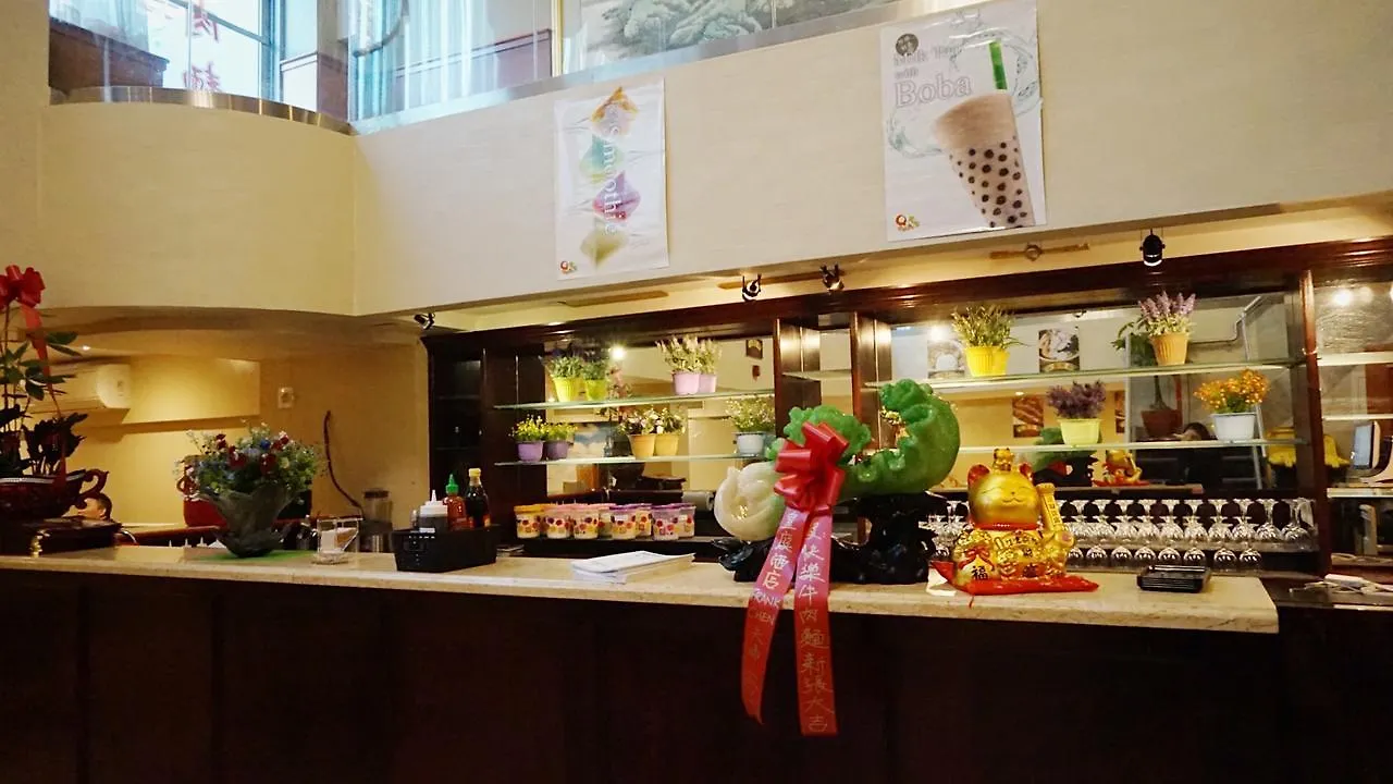 *** Hotel Best Western Queens Court New York United States