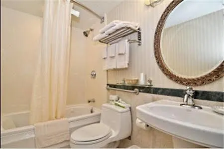 Best Western Queens Court New York Hotel