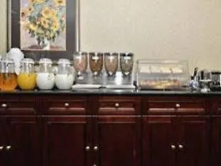 Best Western Queens Court New York Hotel